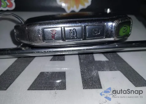 2020 Kia Soul Lx z USA, uszkodzony, nr VIN KNDJ23AU4L7059548